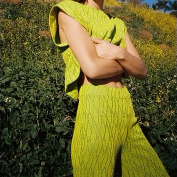 Sold M🎉NWT TOP & WIDE PANTS SET - Picture 2 of 15